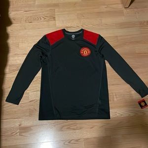 Men’s Manchester United Sports Long Sleeve Shirt. Size M.